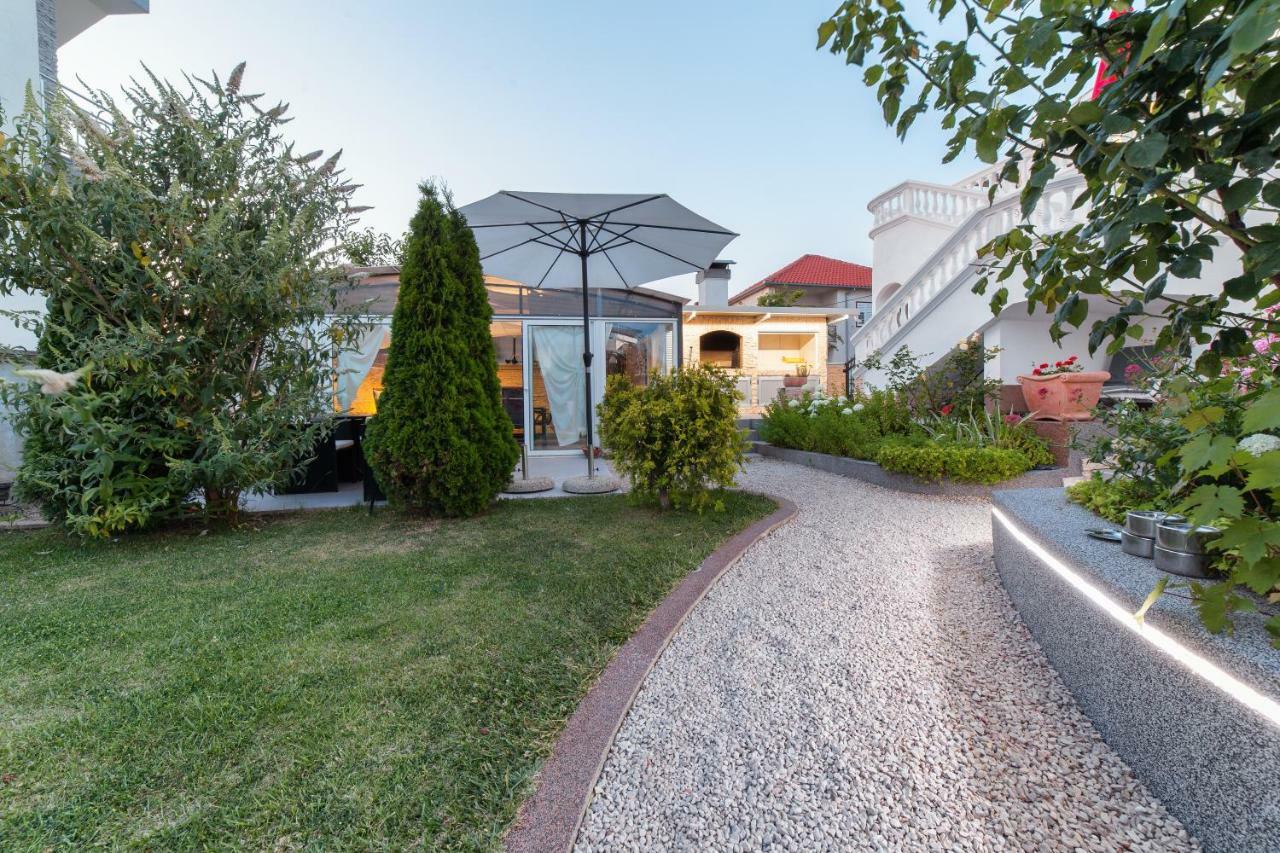 Apartments Lipic Vodice Zewnętrze zdjęcie