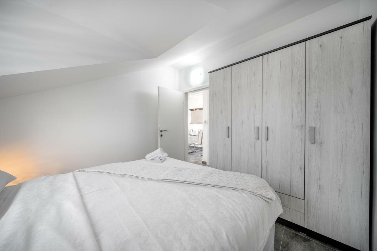 Apartments Lipic Vodice Zewnętrze zdjęcie